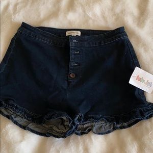 NWT Jean shorts with ruffles